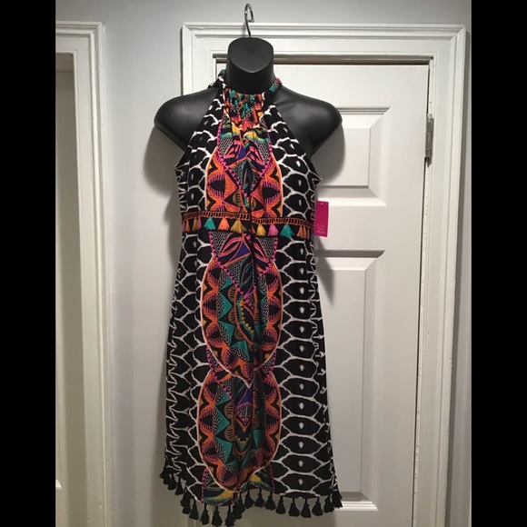 Trina Turk Dresses & Skirts - Trina Turk, INC Size M